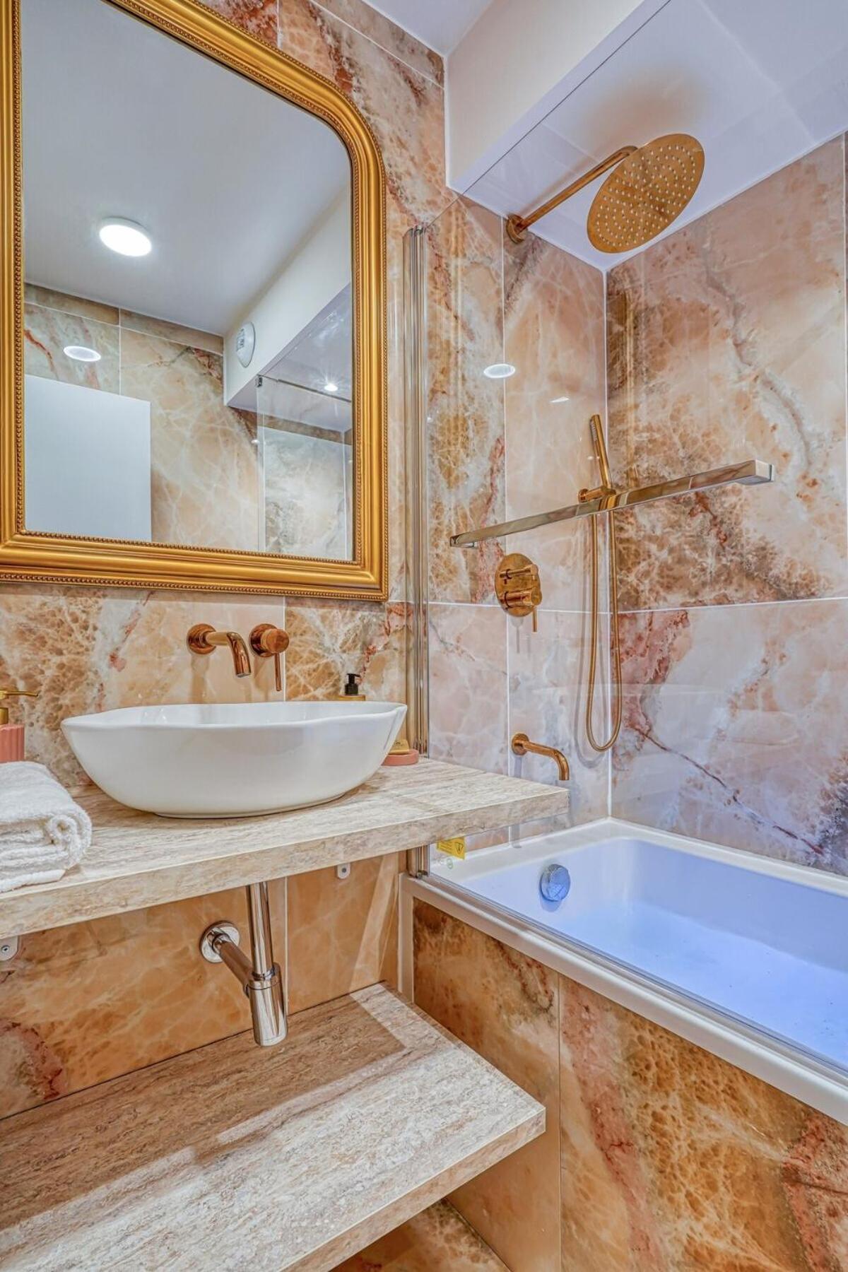Melody Suite In Paris Courbevoie Ngoại thất bức ảnh